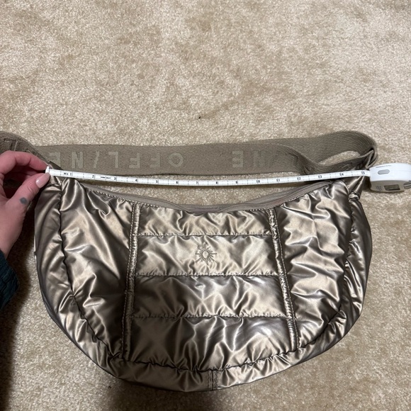 OFFLINE by aerie metallic puff love crescent bag - Picture 7 of 9